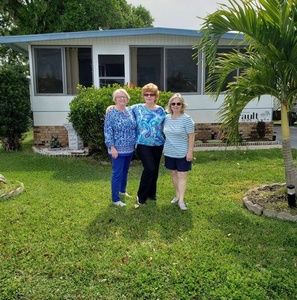 Meet your Posher, Carol